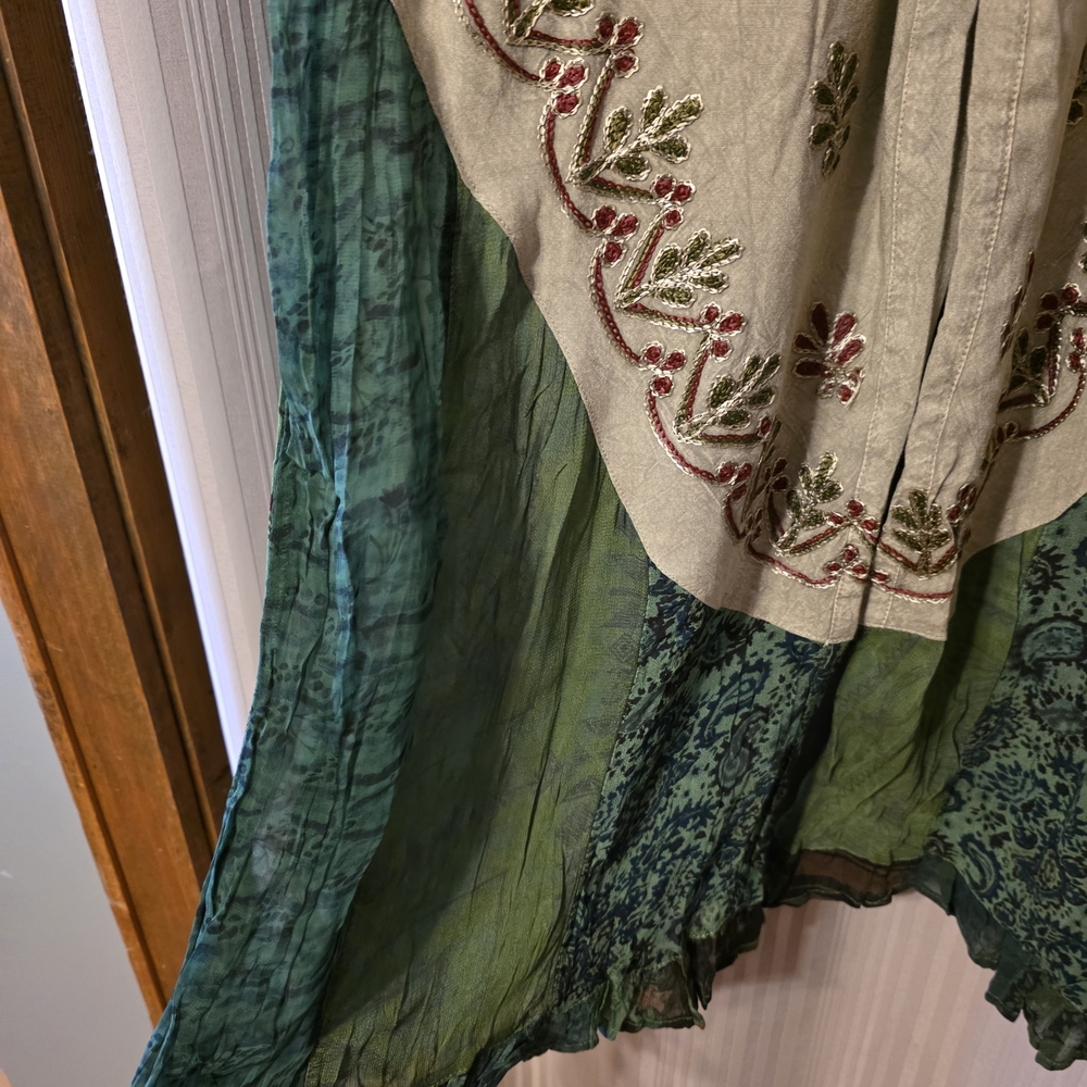 Boho Wide Leg Embroidered Layered Pants - Green/Cream - Picture 3 of 6